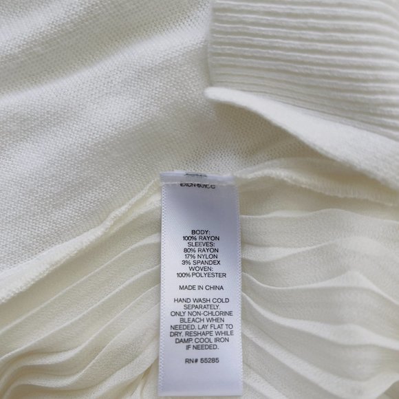 Express Women's White Comfortable and Chic Top Size XS - Picture 5 of 6